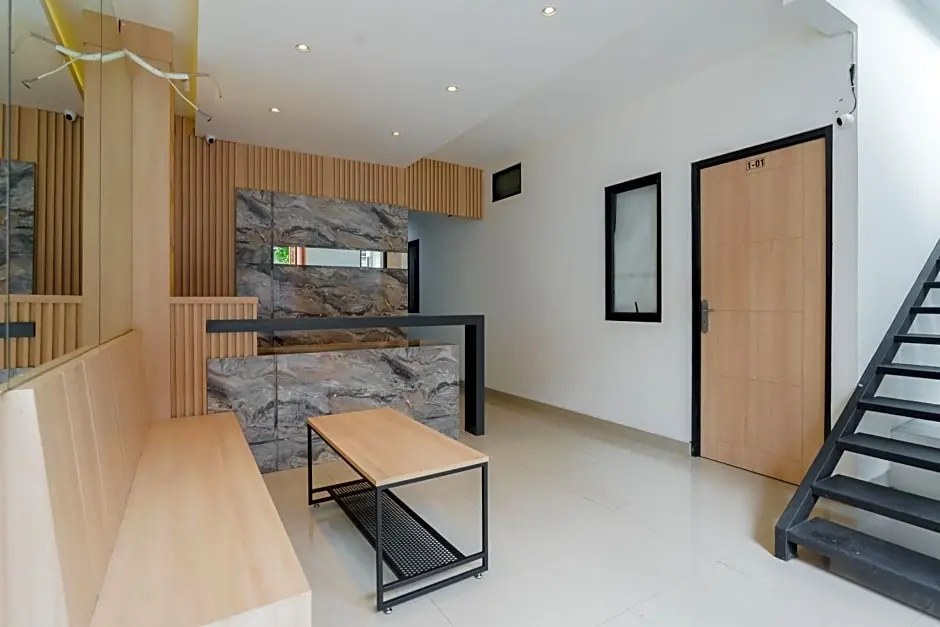 Foto - RedDoorz near Seasons City Mall 3