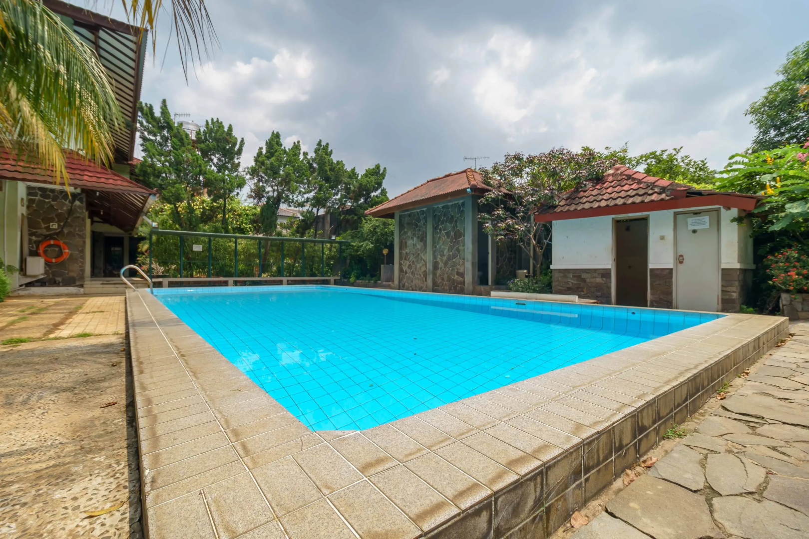 Foto - RedDoorz Plus near Kemang Raya