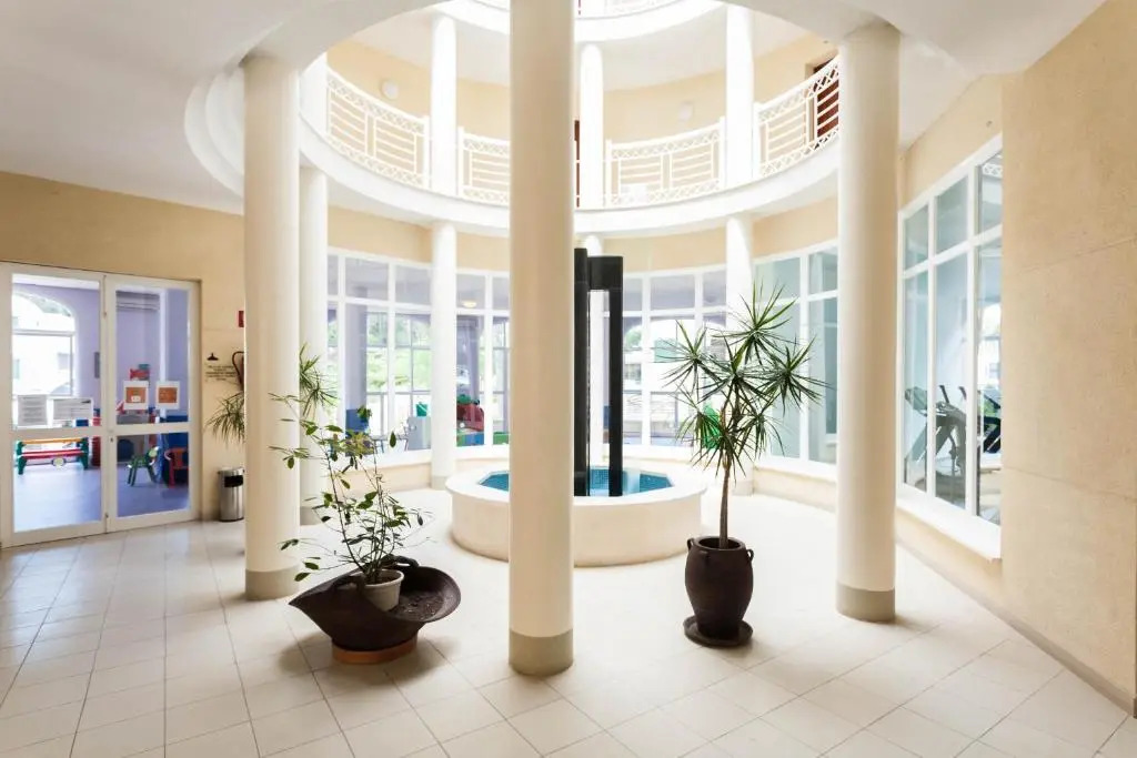 Foto - Comitas Floramar