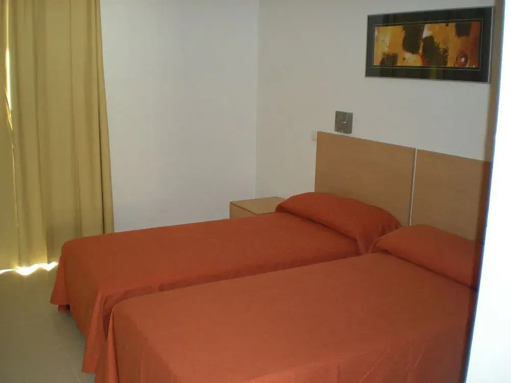 Photo - Albergue Inturjoven Torremolinos