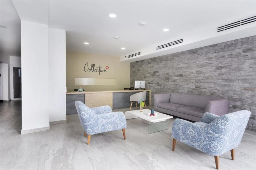 Photo - Illusion Xpress I Attraction Hotel Deluxe