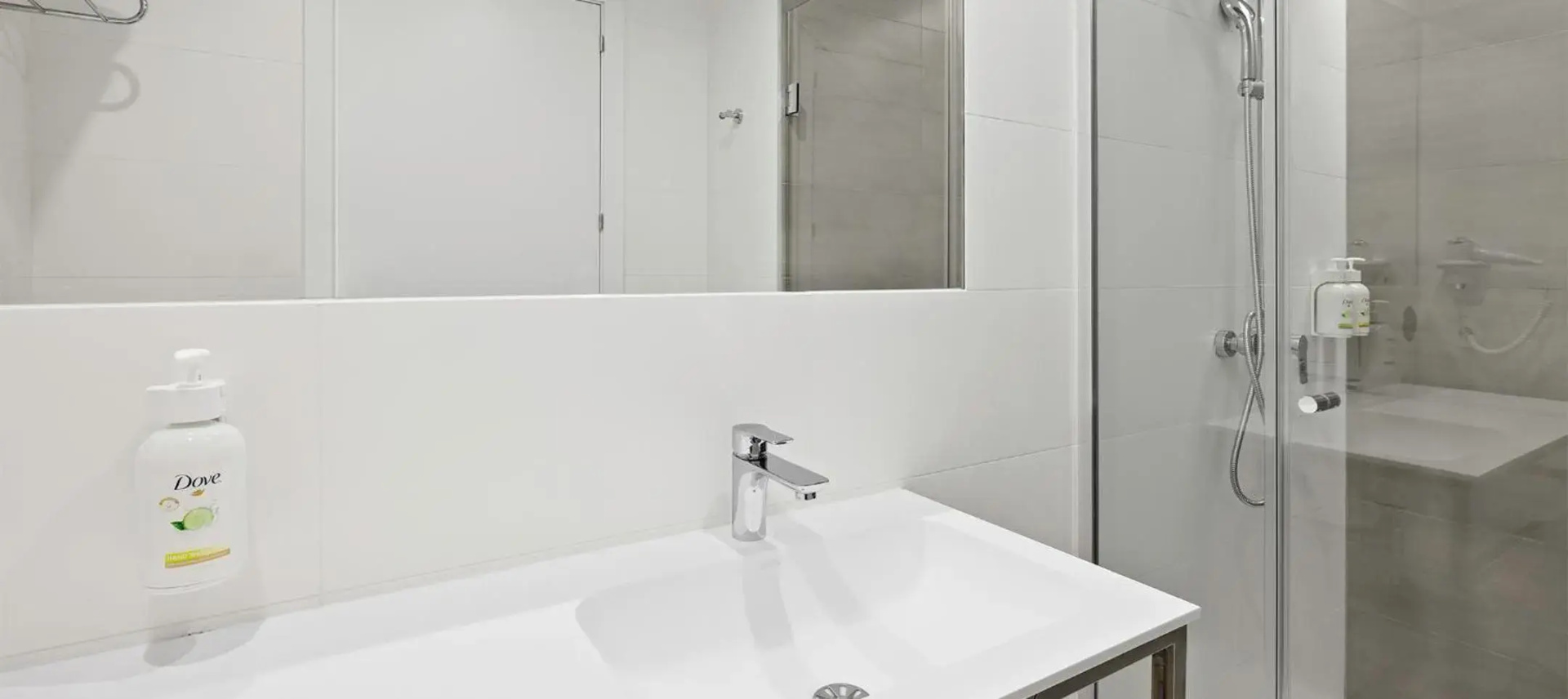 Photo - B&B HOTEL Madrid Tres Cantos