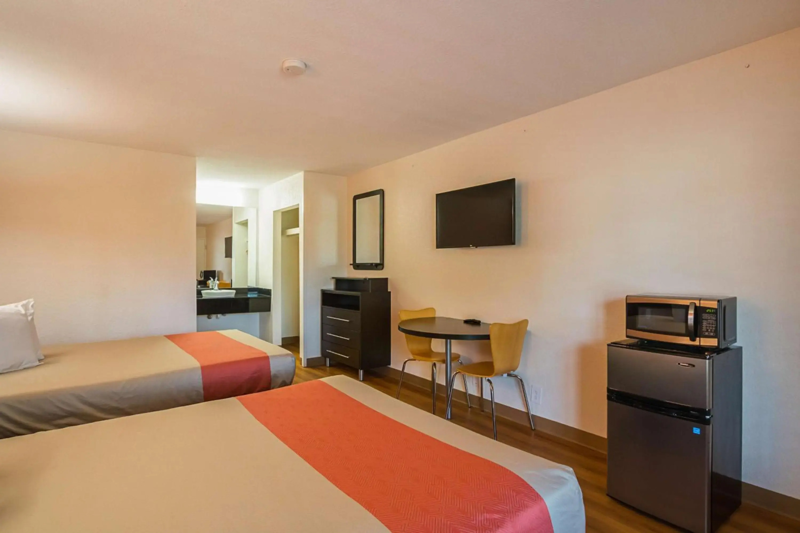 Foto - Motel 6 Savannah, GA - Midtown