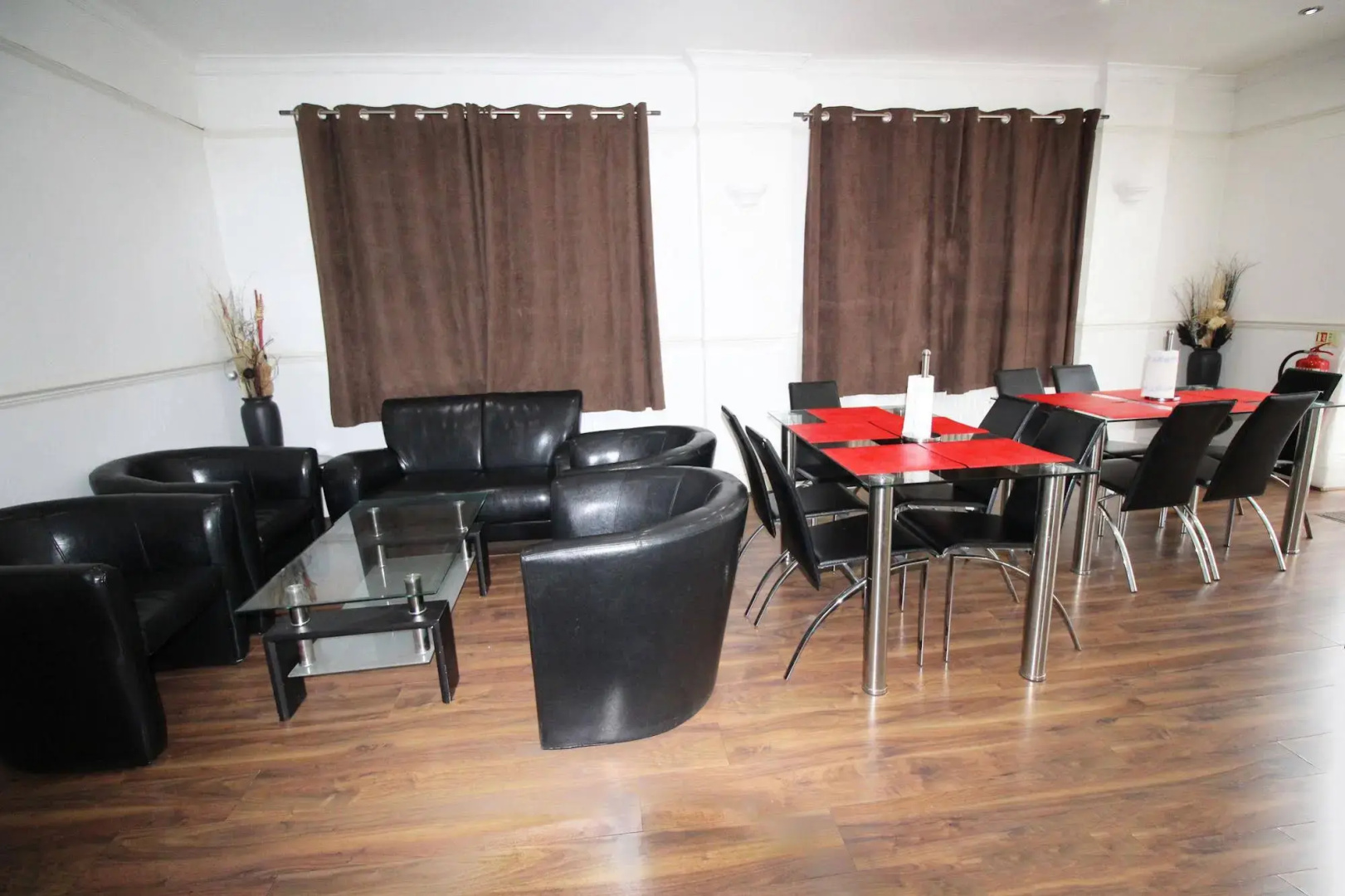 Photo - Flexistay Norbury Aparthotel
