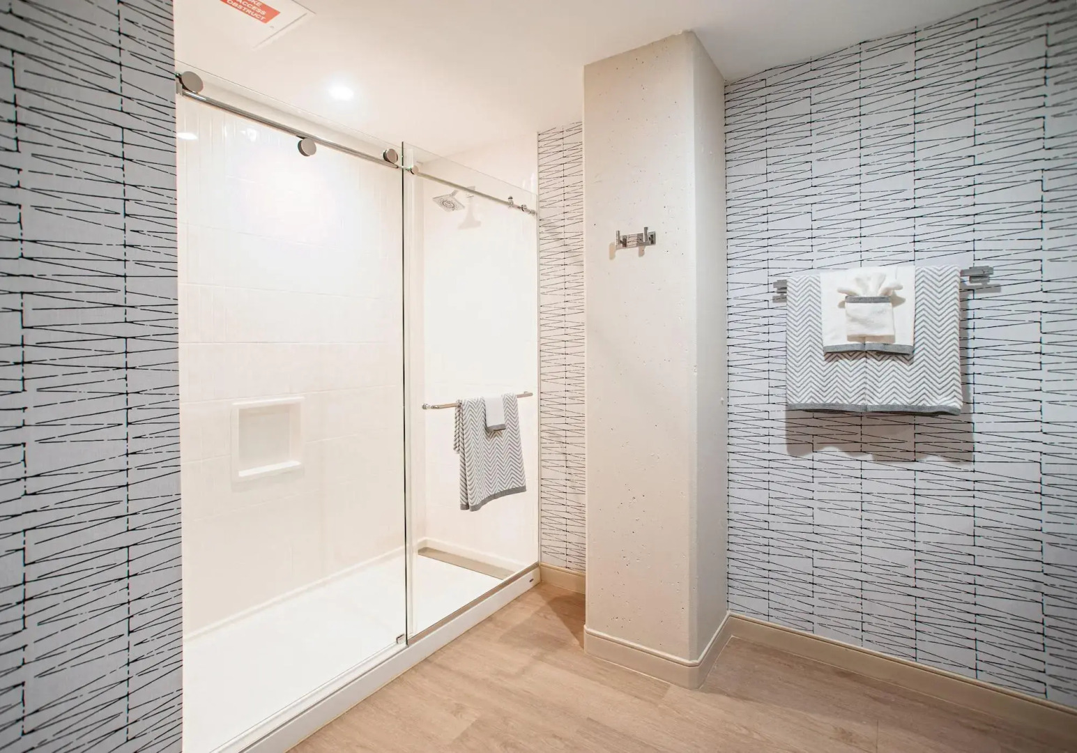 Photo - Cambria Hotel Austin Downtown