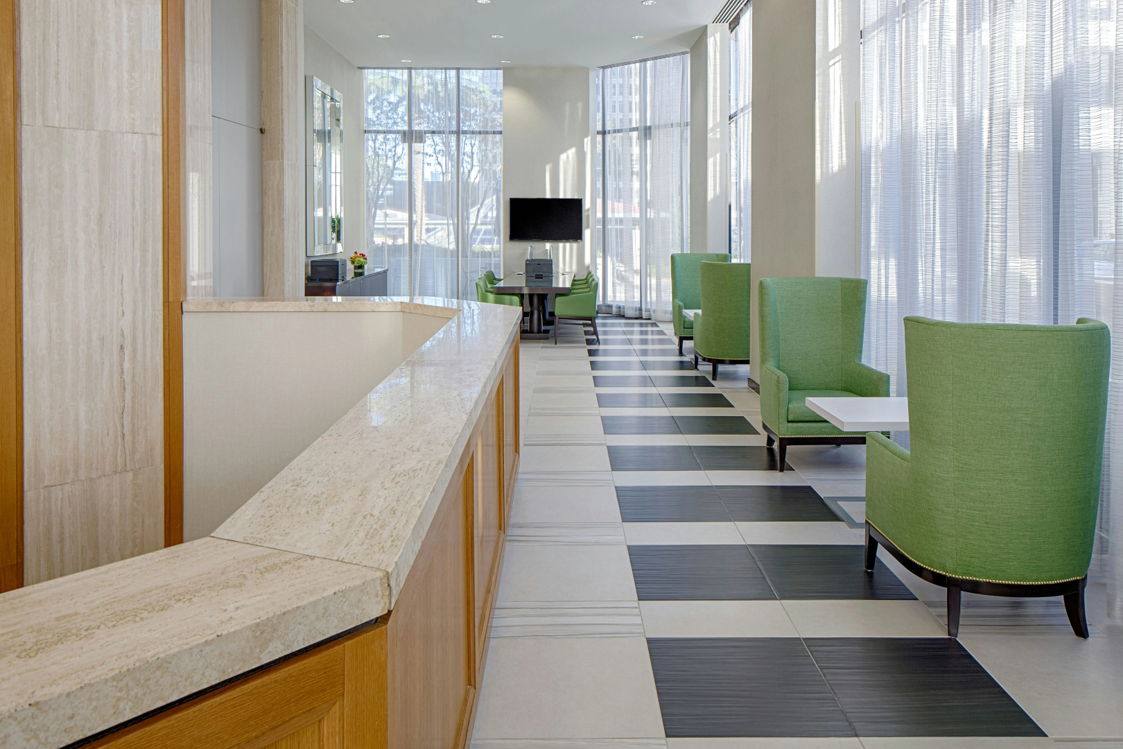 Foto - DoubleTree by Hilton Hotel Houston - Greenway Plaza