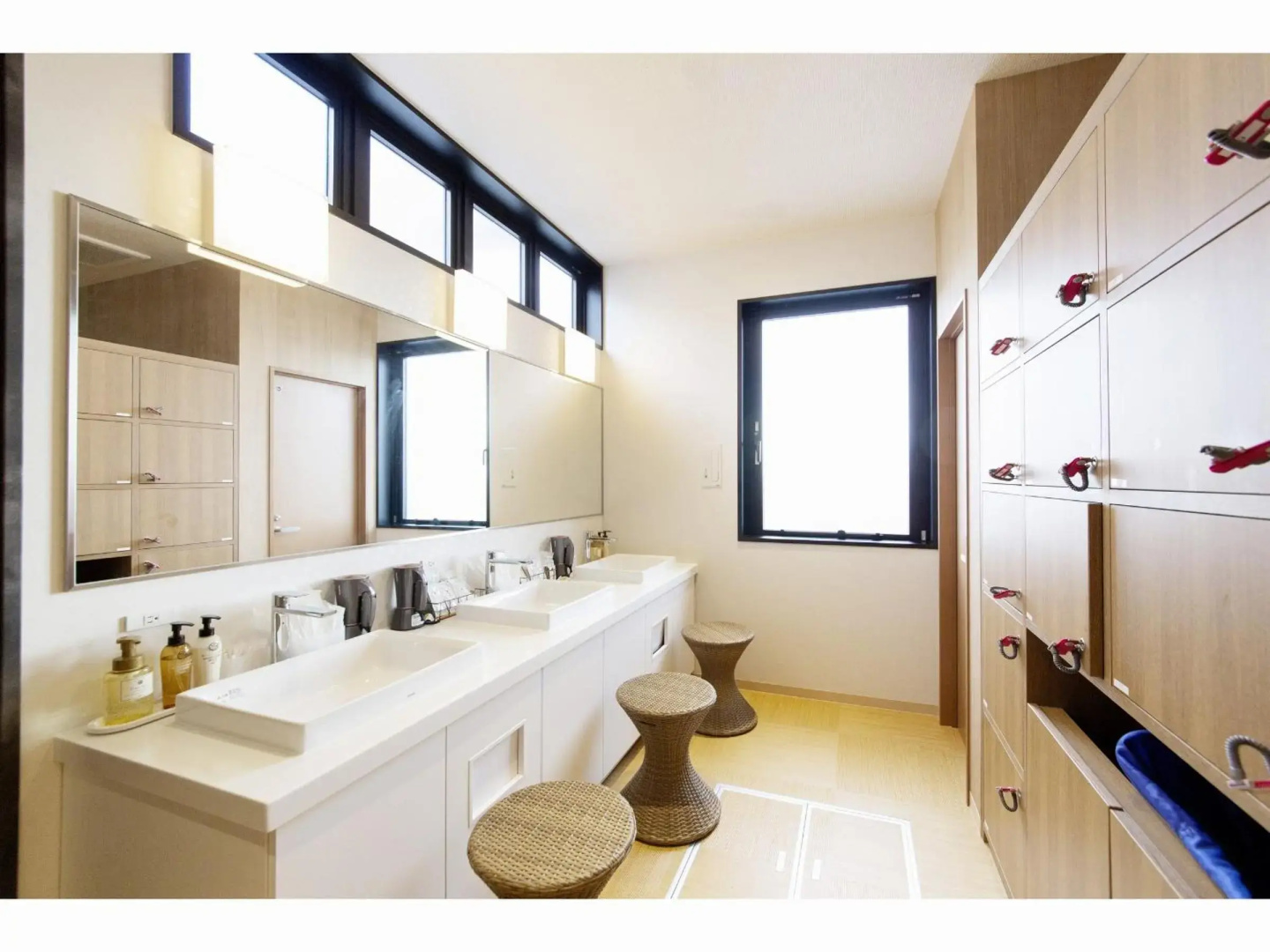 Foto - HOTEL HILLARYS Shinsaibashi