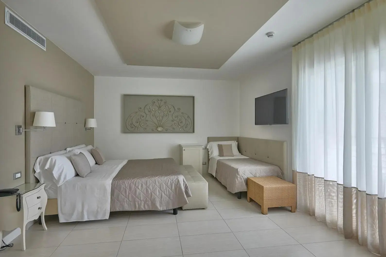 Photo - Hotel Le Soleil