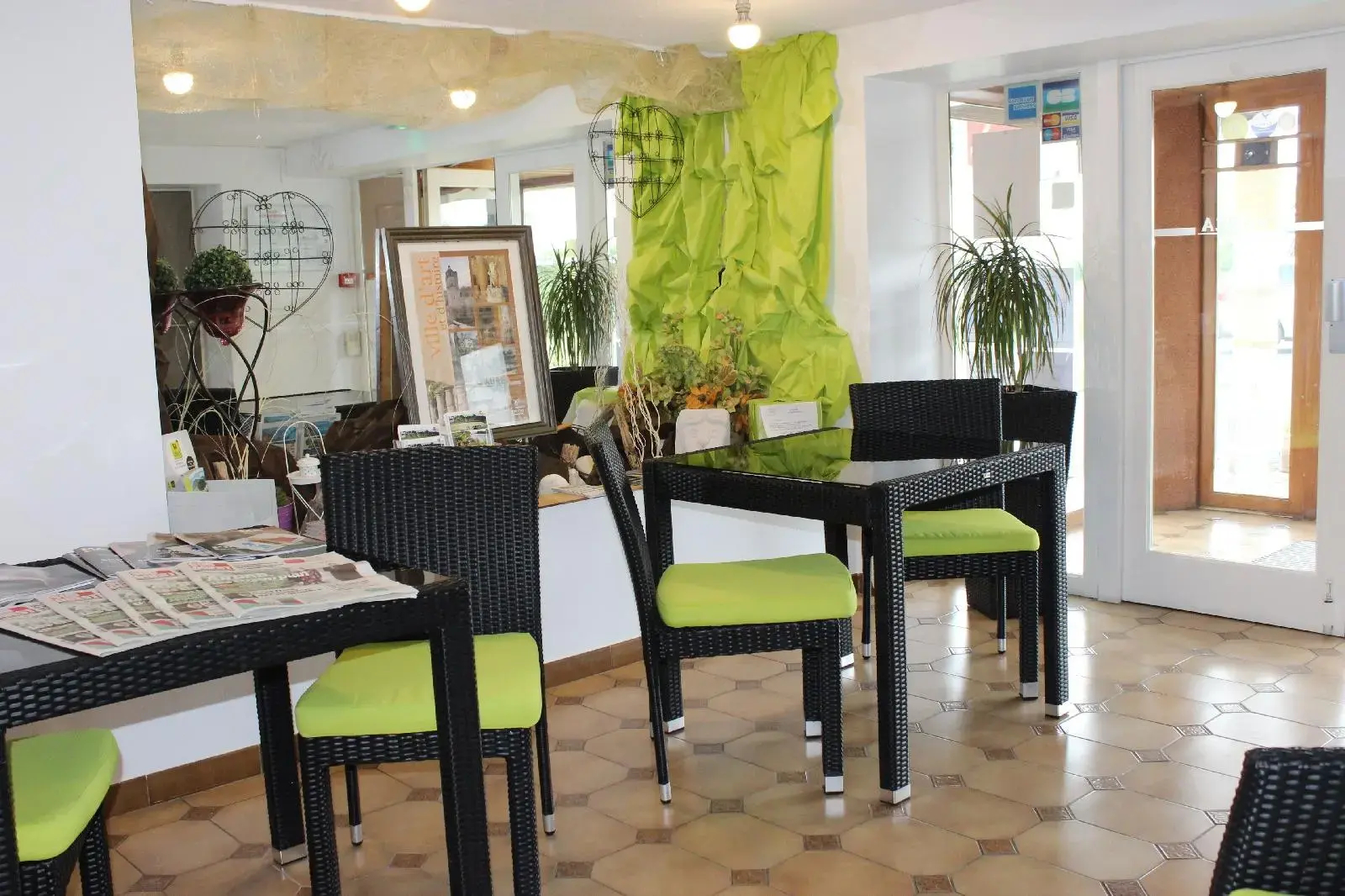 Photo - Sure Hotel by Best Western Saintes