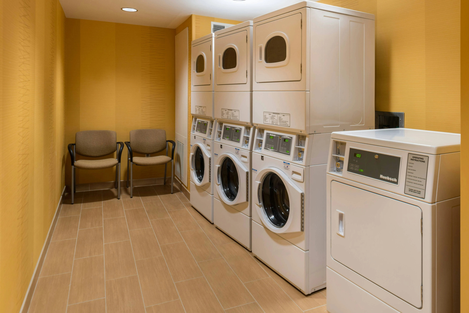 Photo - Fairfield Inn & Suites by Marriott Orlando East/UCF Area