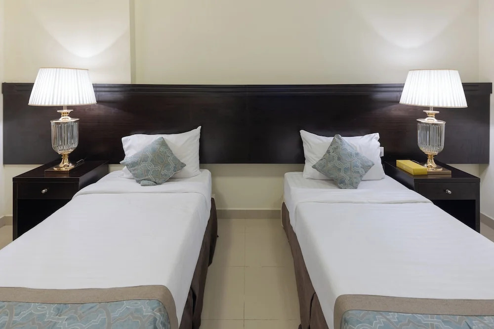 Photo - Snood Al Huda