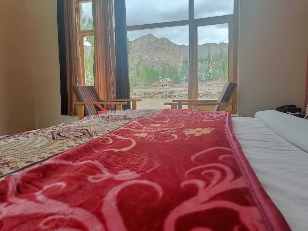 Hotel Malik Residency