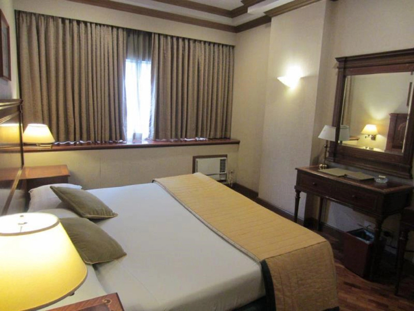 Foto - Herald Suites