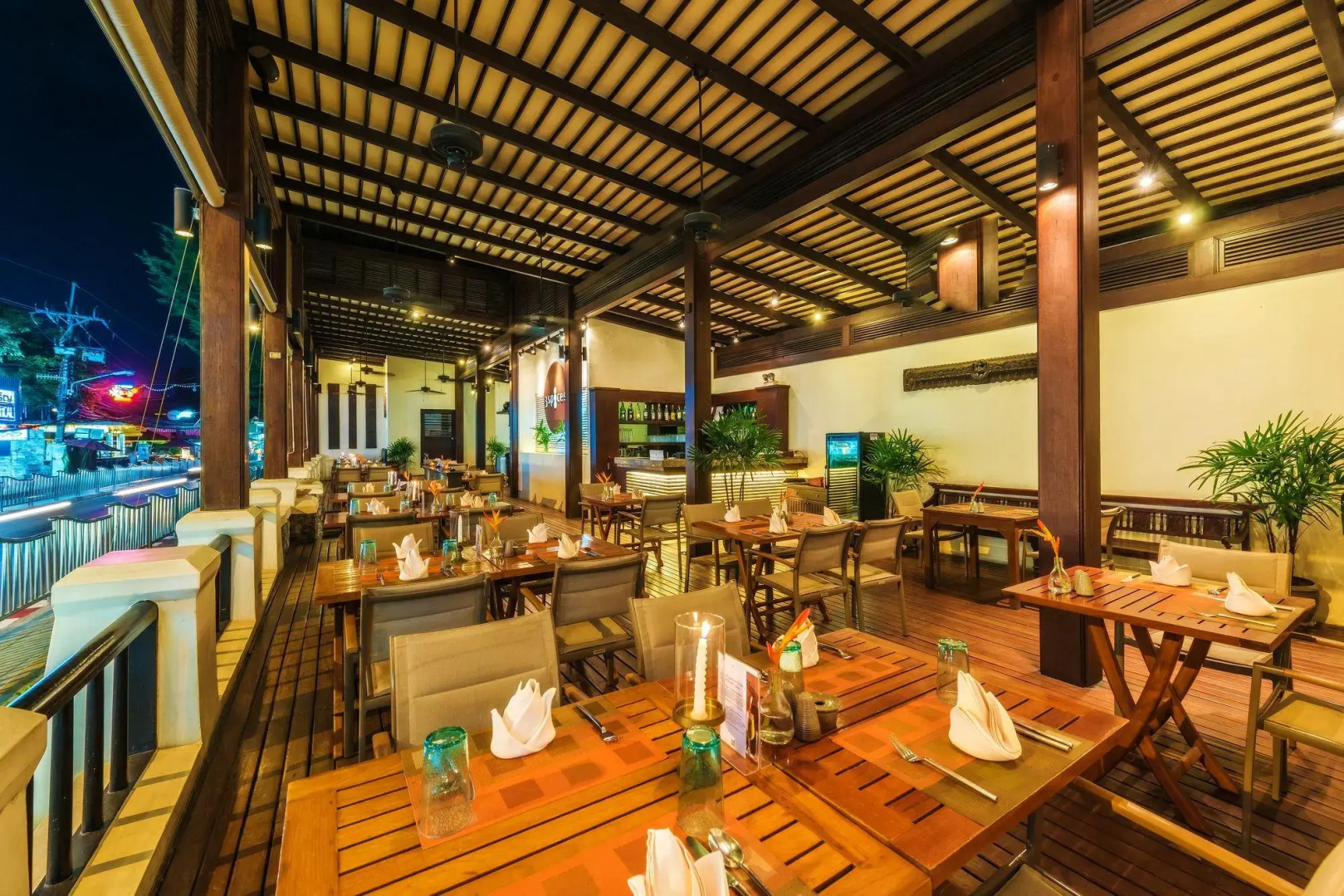 Foto - Impiana Beachfront Resort Patong, Phuket