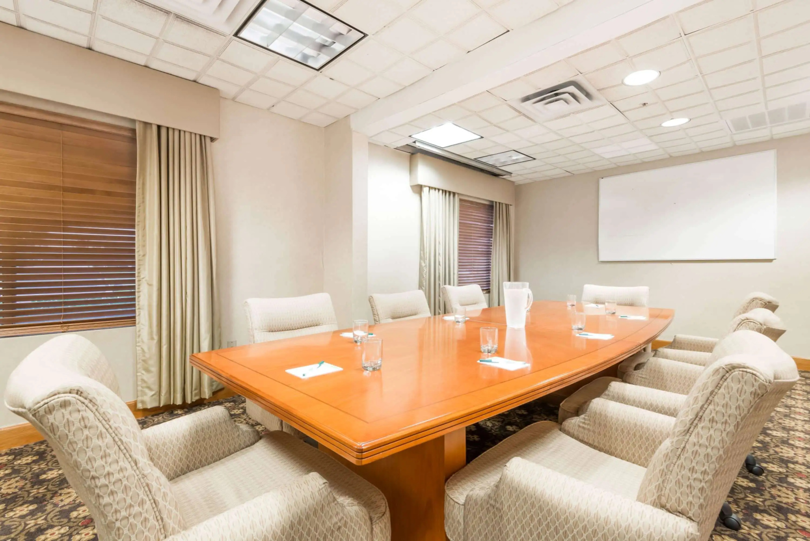 Photo - Wingate by Wyndham DFW / North Irving