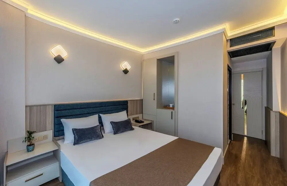 Photo - Felix Hotel