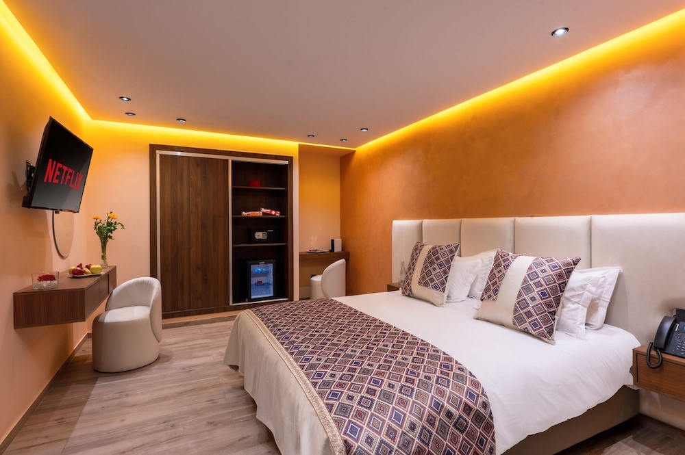 Swiss Continental Hotel