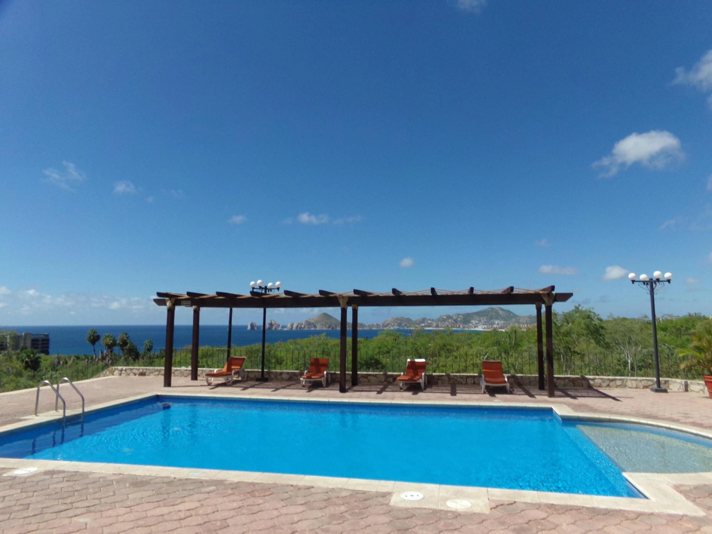 Photo - Sunrock Hotel & Suites