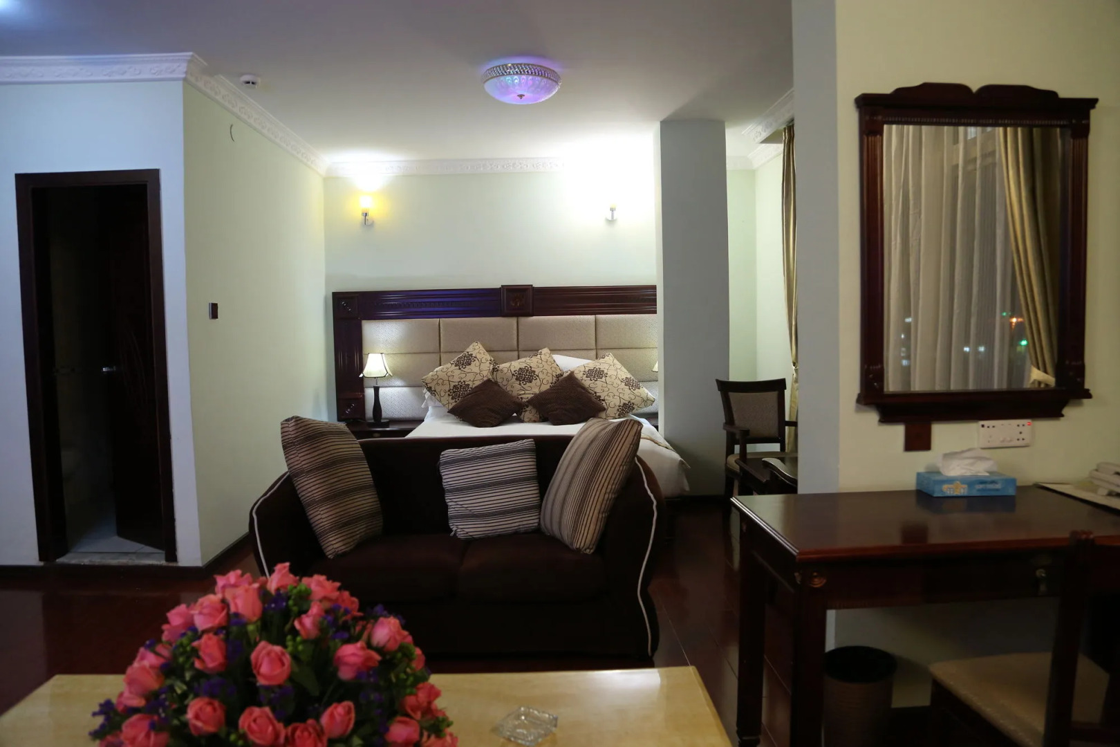 Photo - Trinity Hotel