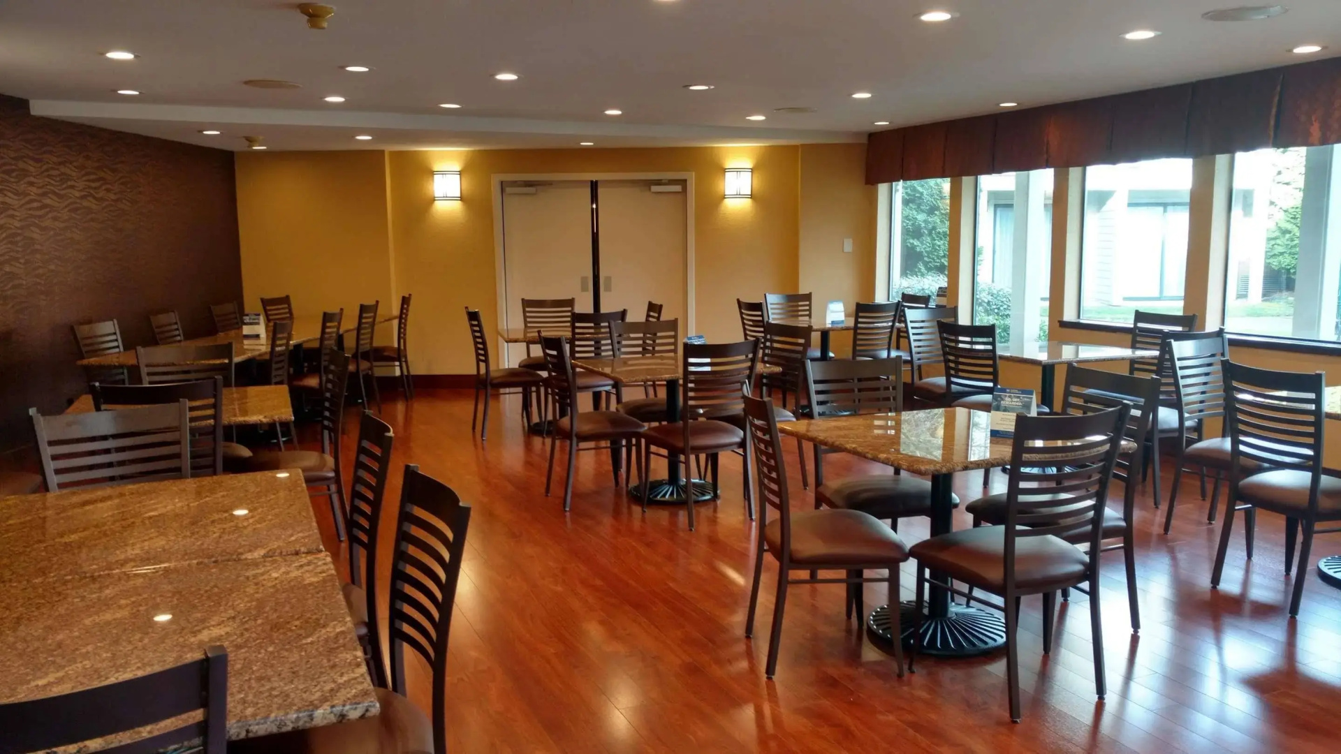 Foto - Best Western Pony Soldier Inn - Airport