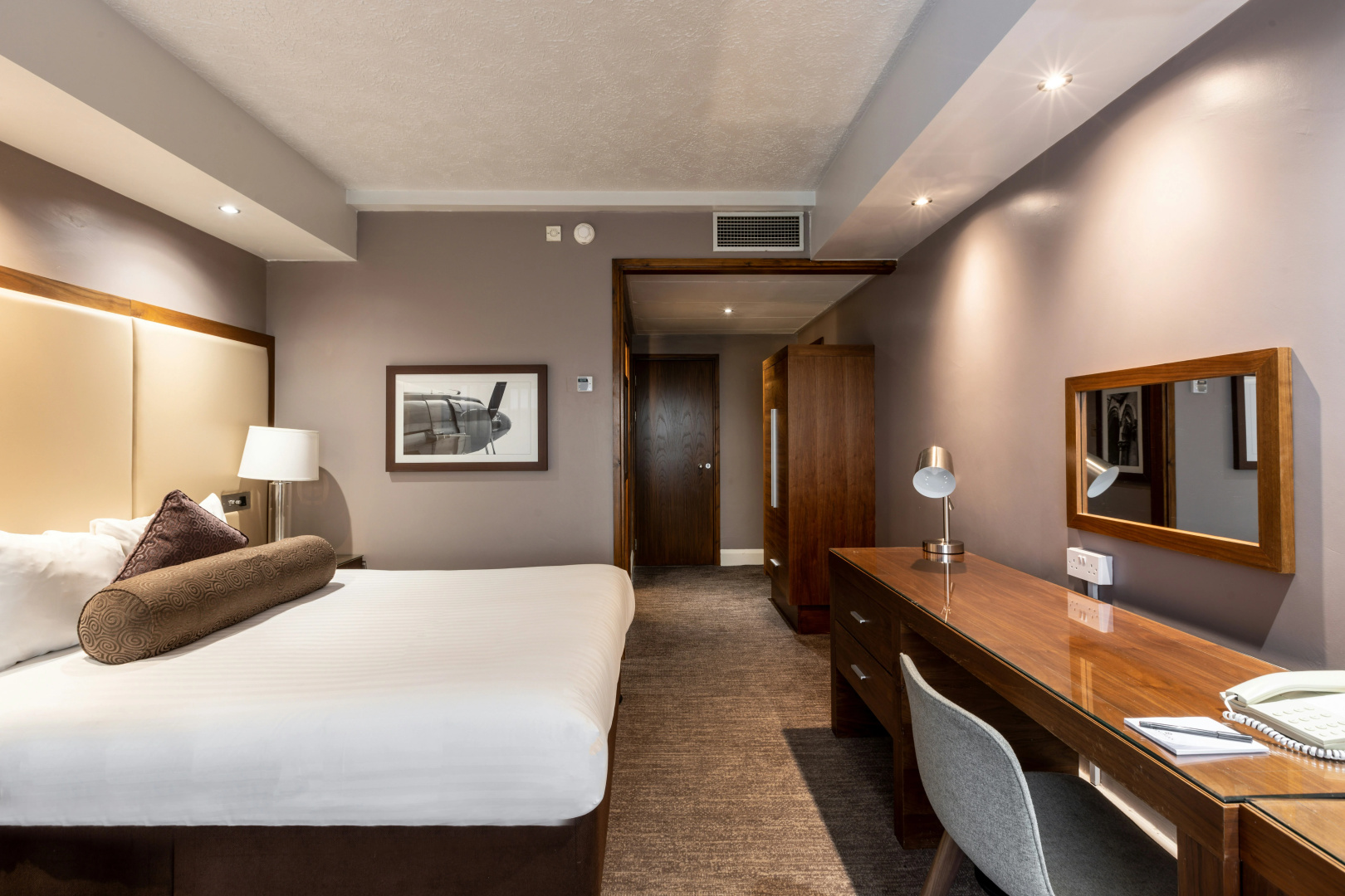 Photo - Sandman Signature London Gatwick Hotel
