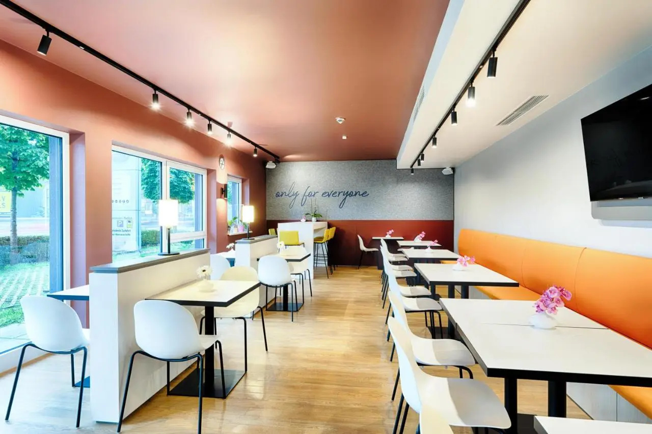 Foto - B&B HOTEL Wiesbaden-Hbf