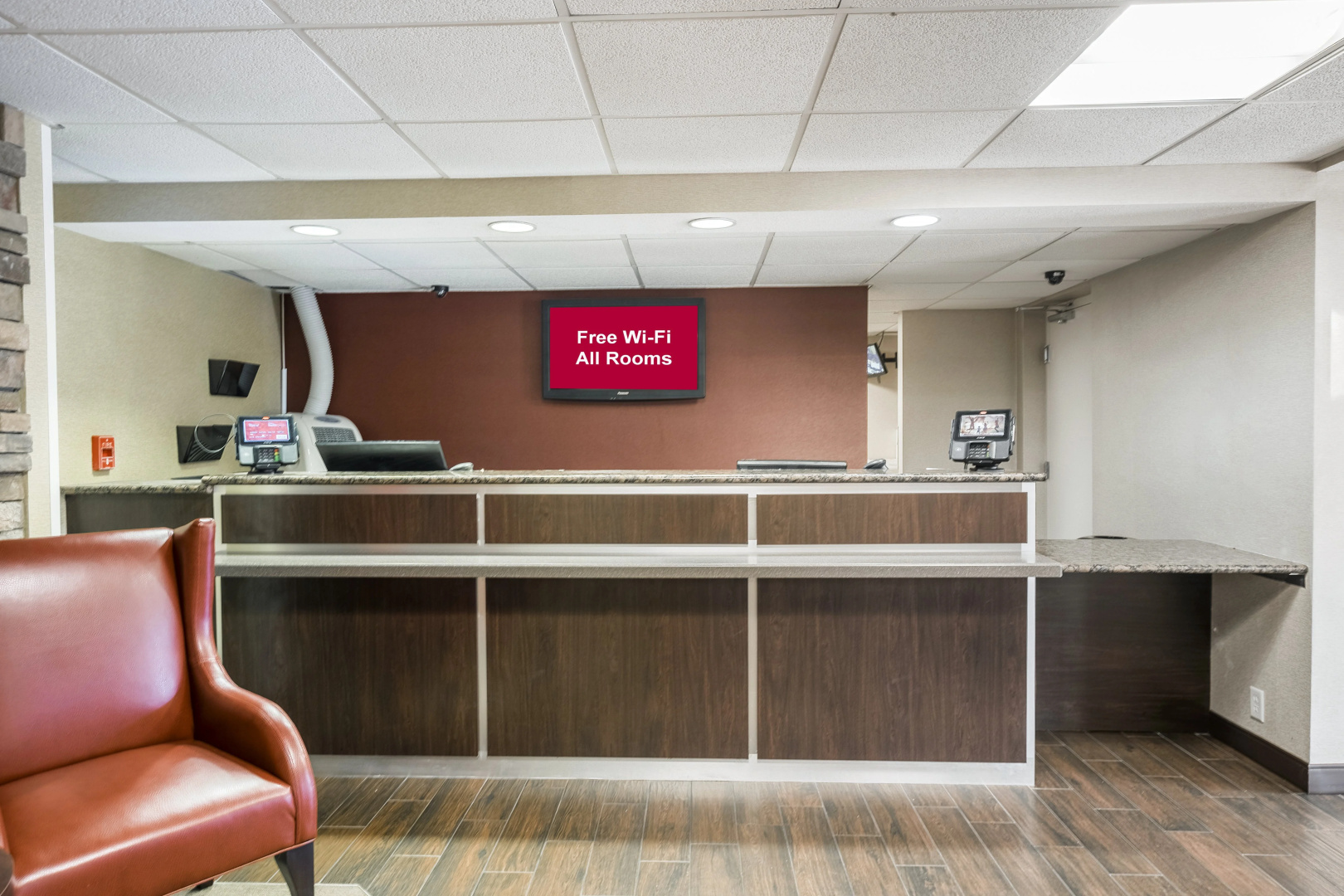 Photo - Red Roof Inn PLUS+ Boston - Woburn/ Burlington