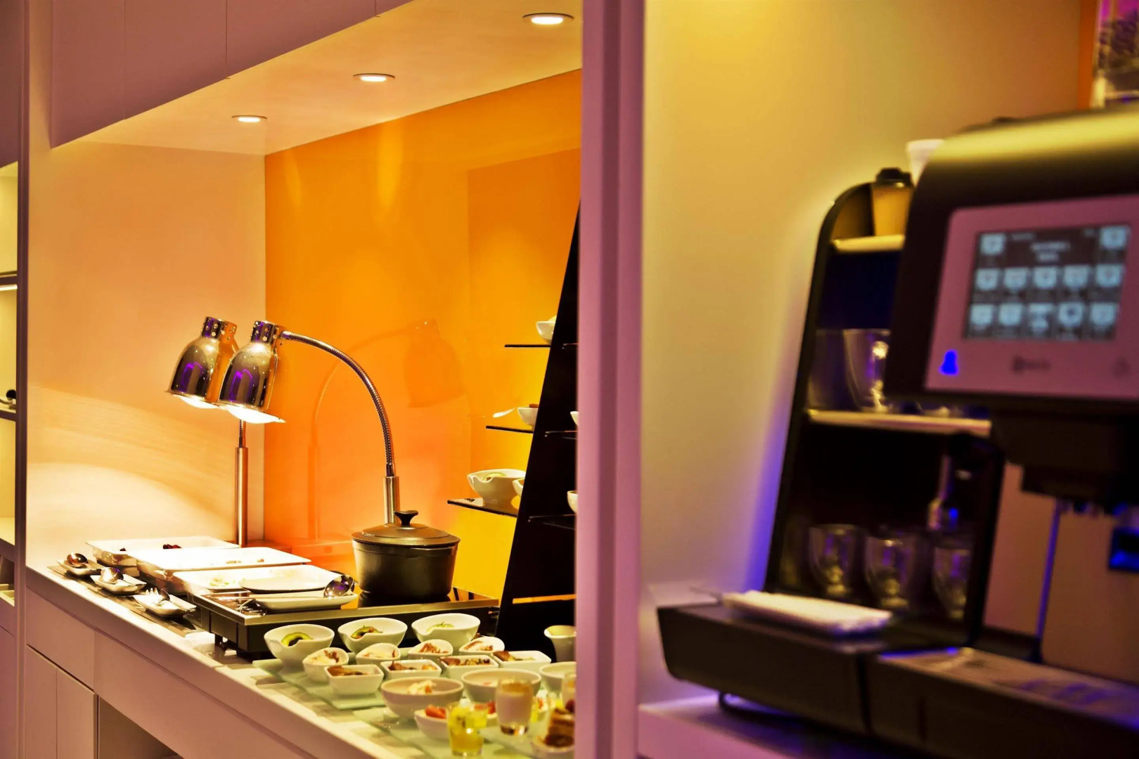 Photo - EVOLUTION Lisboa Hotel