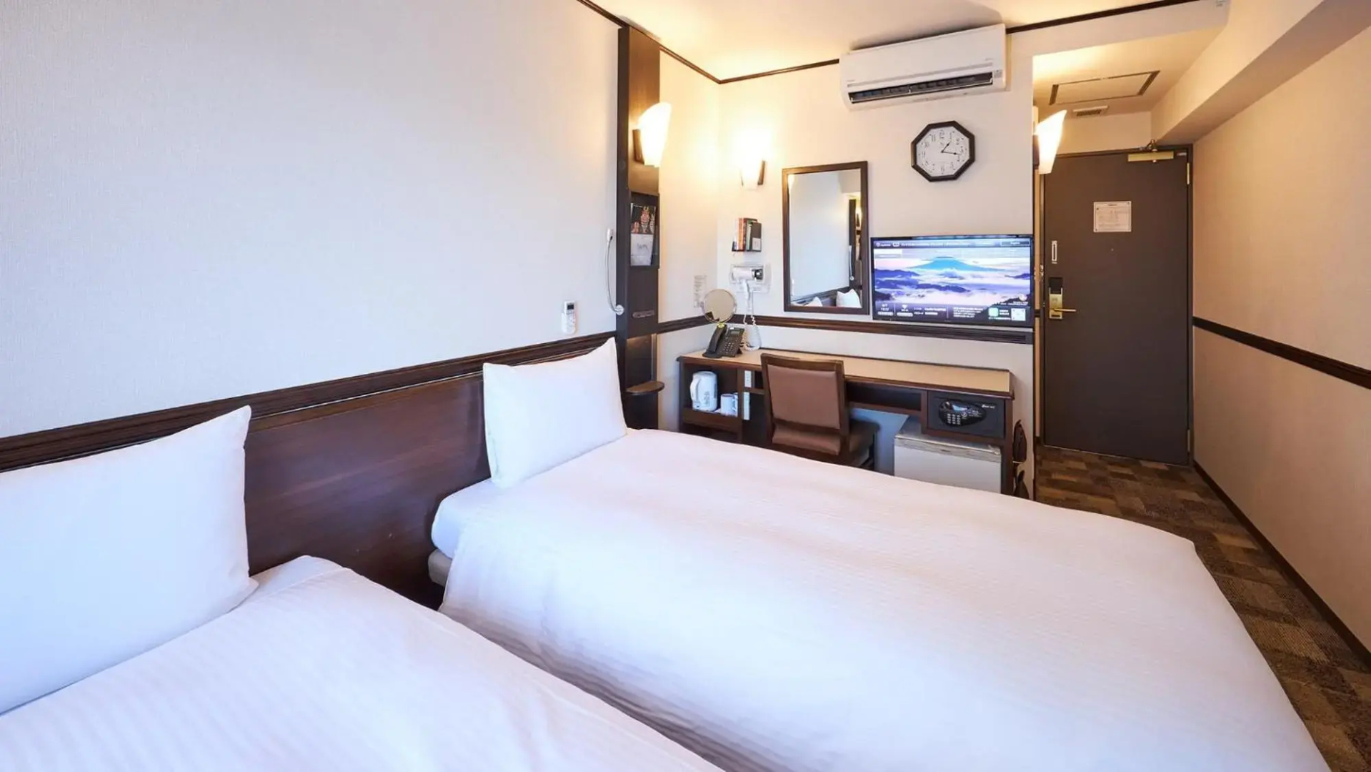 Foto - Toyoko Inn Osaka Tsuruhashi Ekimae