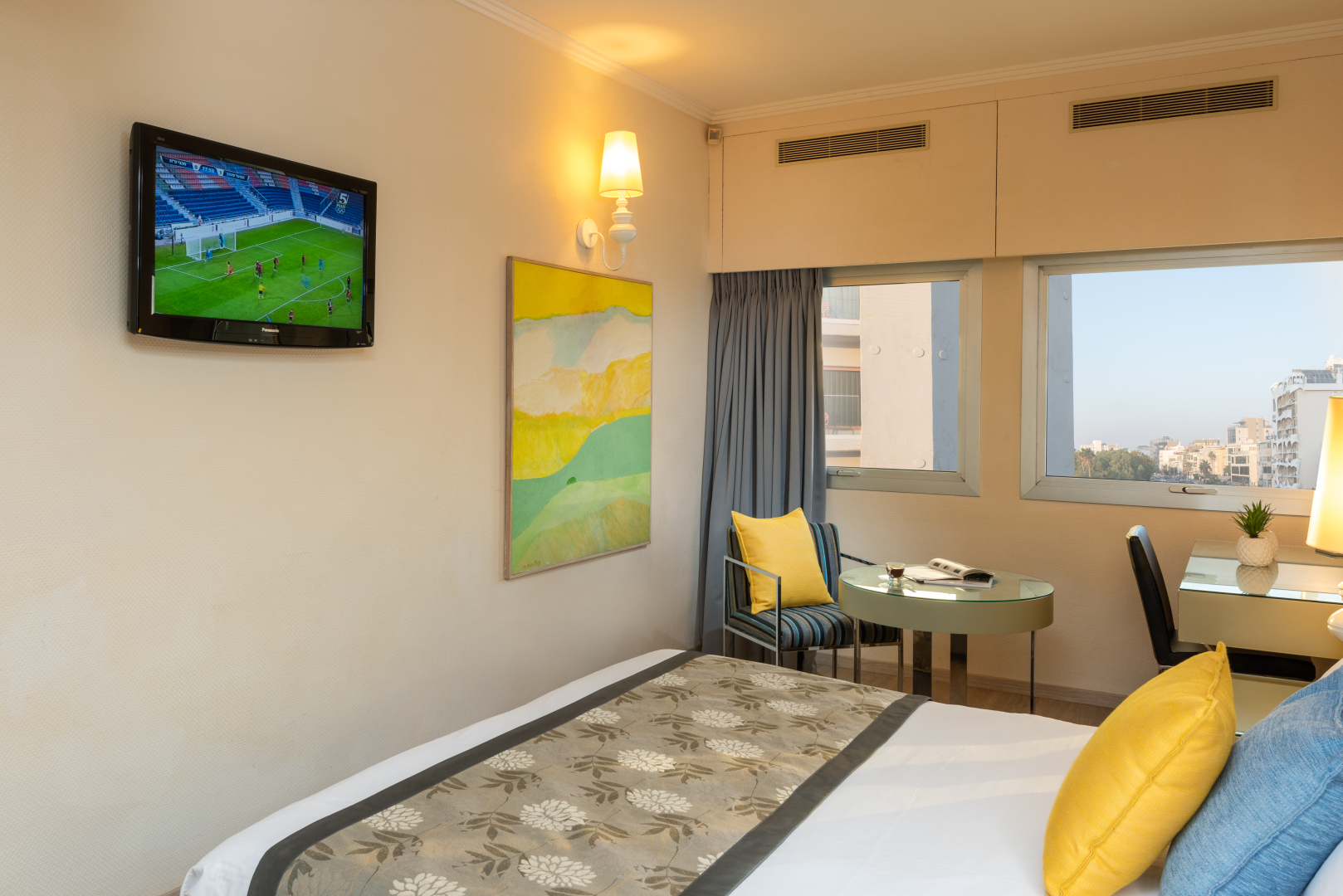 Photo - Leonardo Gordon Beach