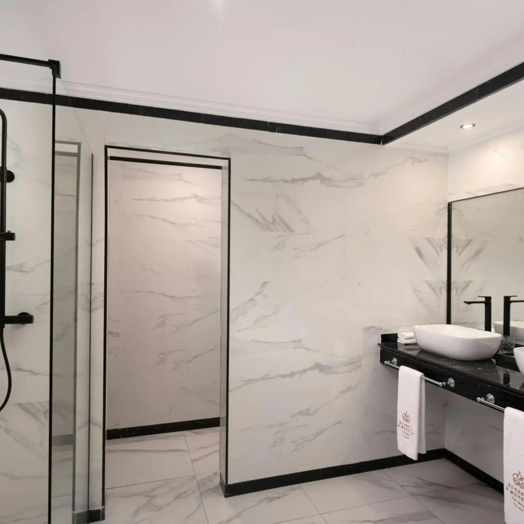 Photo - Eugenia de Montijo, Autograph Collection