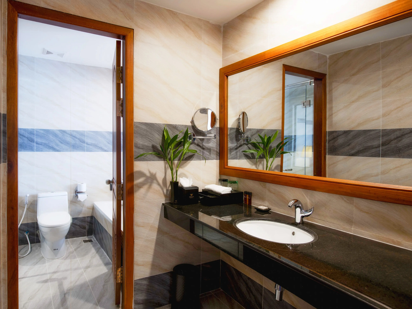 Photo - Poulo Wai Hotel, Trademark Collection by Wyndham