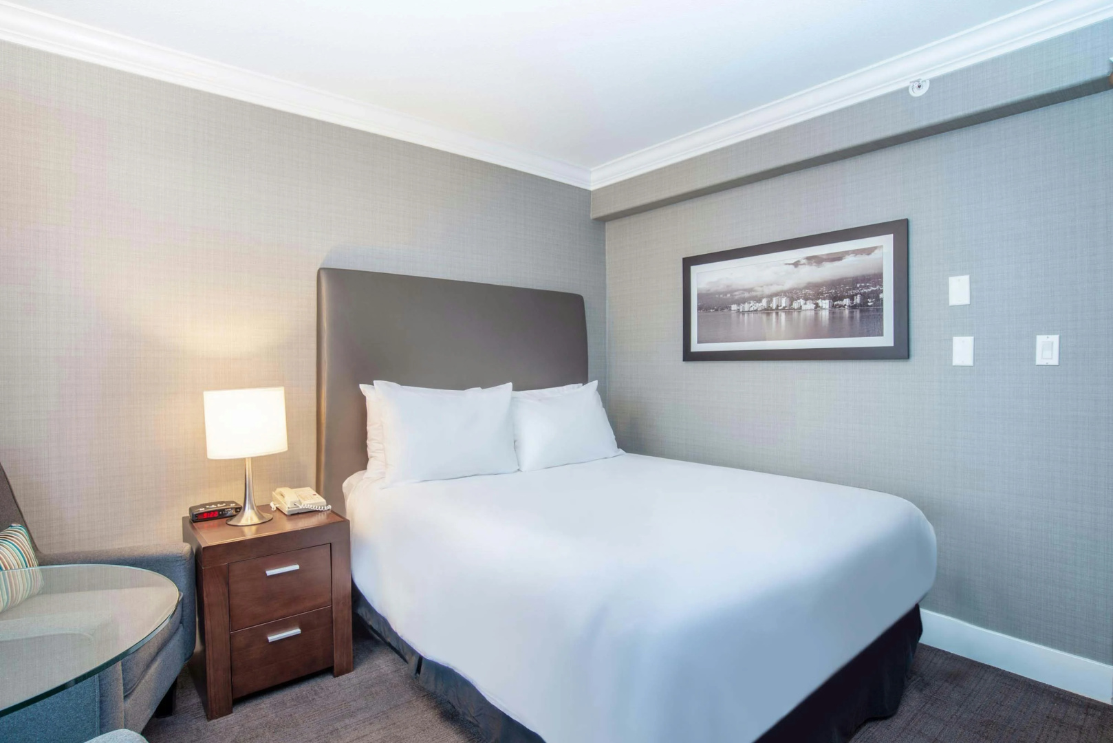 Foto - Sandman Hotel & Suites Vancouver Airport