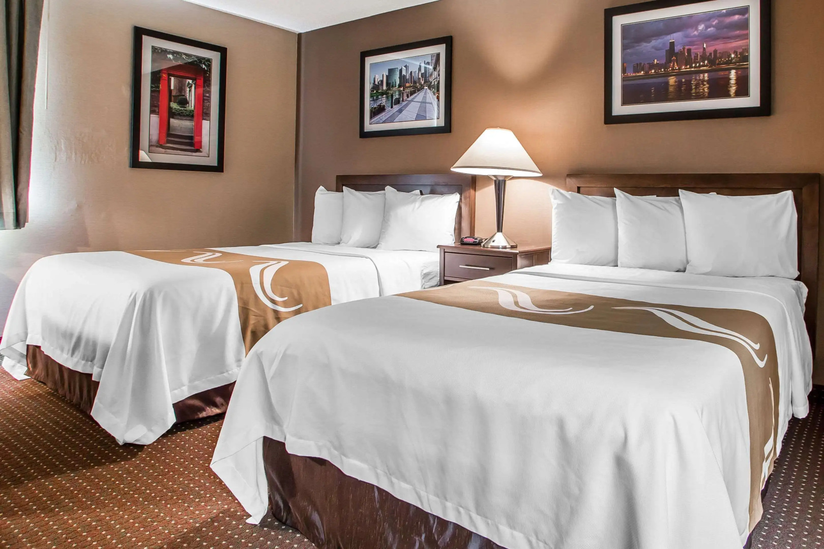 Foto - Quality Inn Elgin I-90