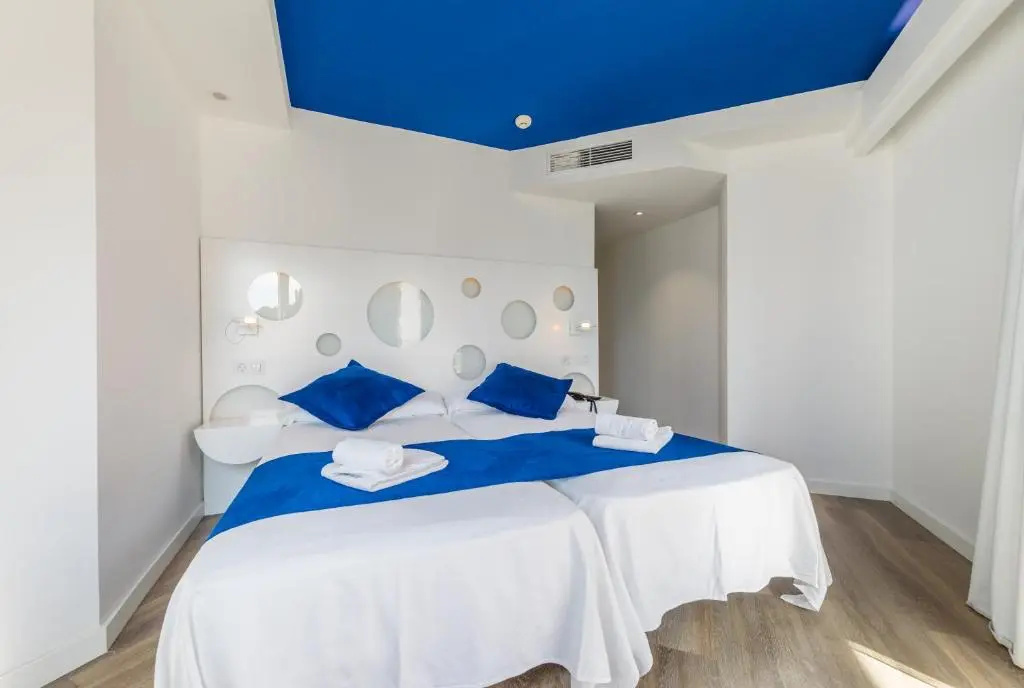Photo - Welikehotel Triton Beach