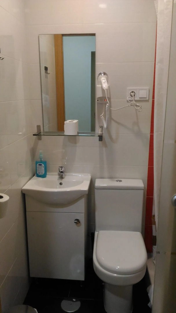 Photo - Hostal JQ Madrid 1