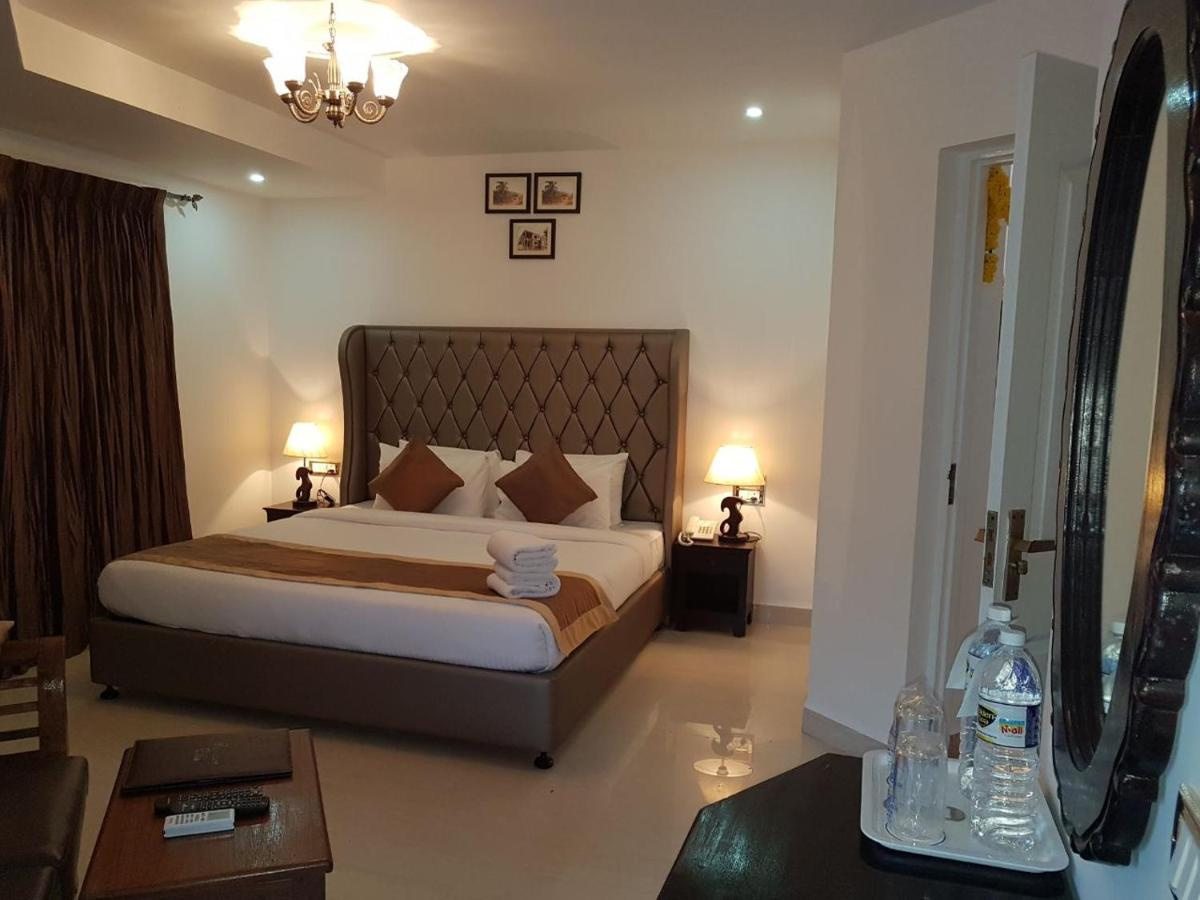 Photo - Paradise Village Beach Resort