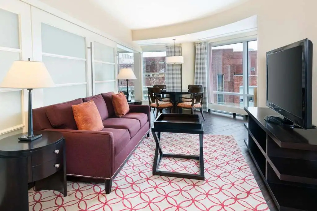 Foto - The Inn at Penn, A Hilton Hotel