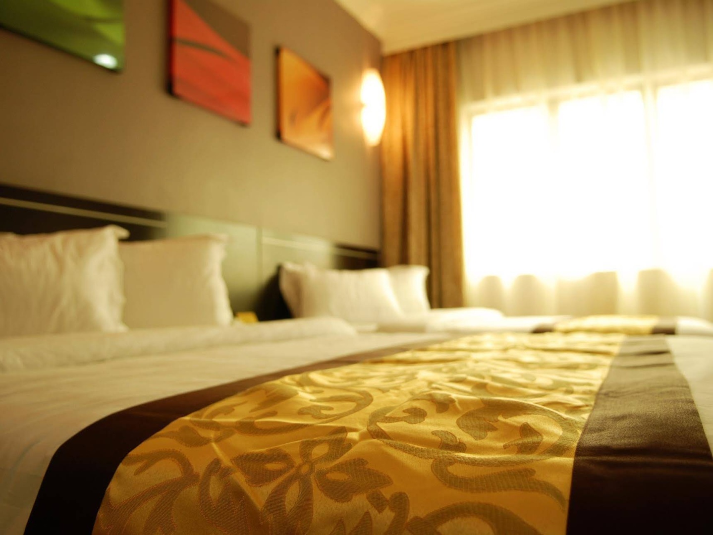Home 2 Hotel