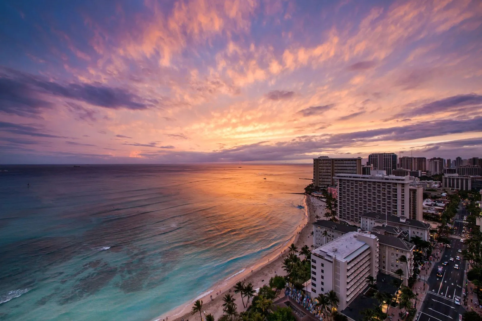 Photo - Hyatt Regency Waikiki Beach Resort & Spa