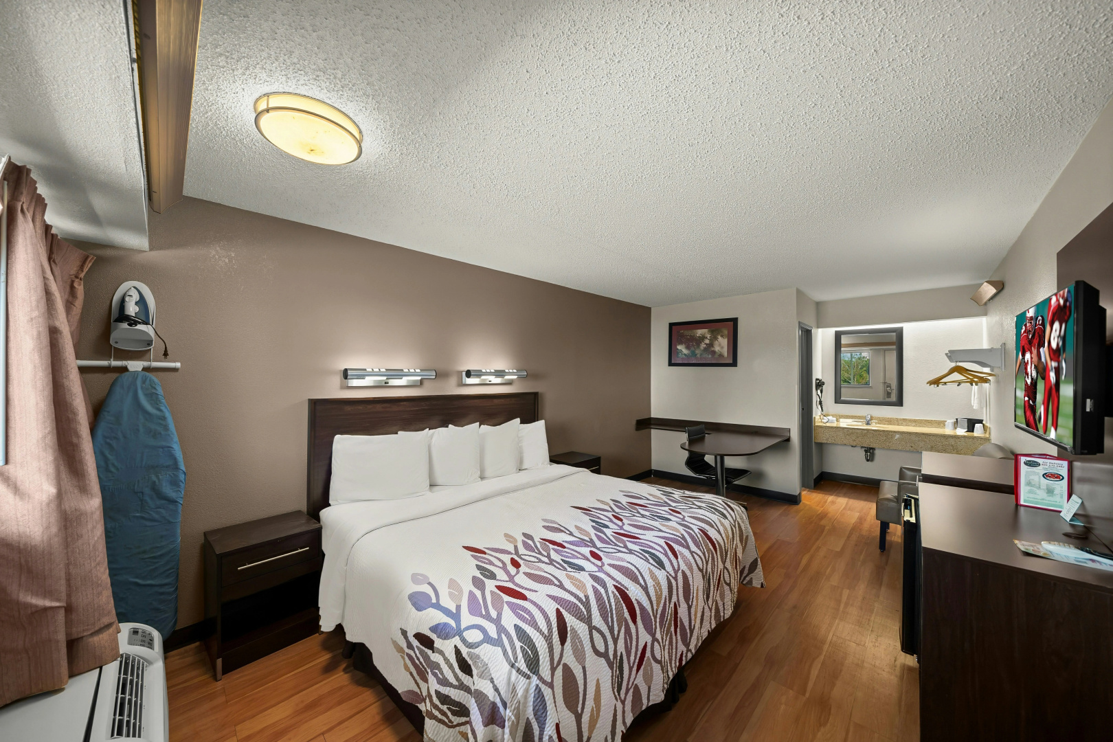 Photo - Red Roof Inn Dallas - DFW Airport North