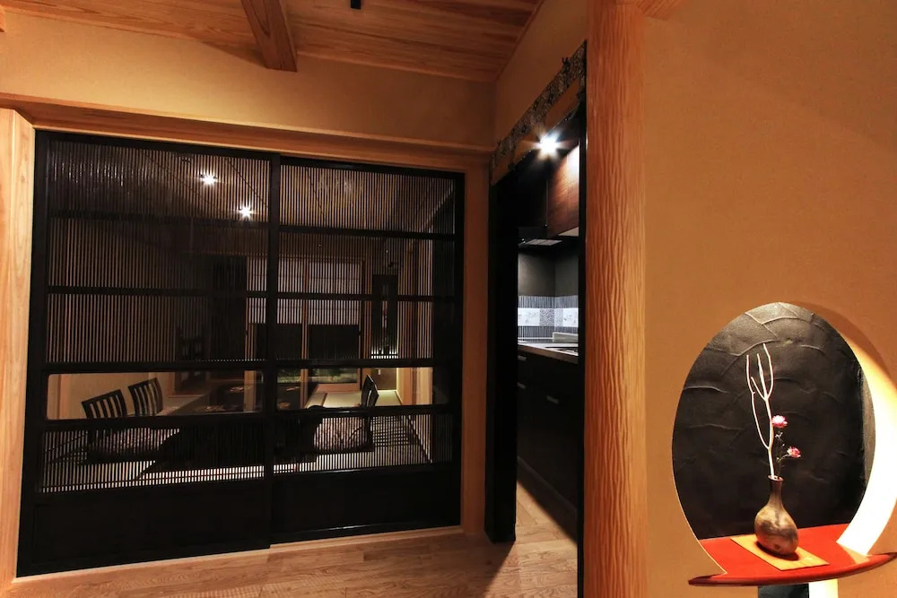 Foto - Kyomachiya Ebisu Private Luxury Townhouse in Higashiyama