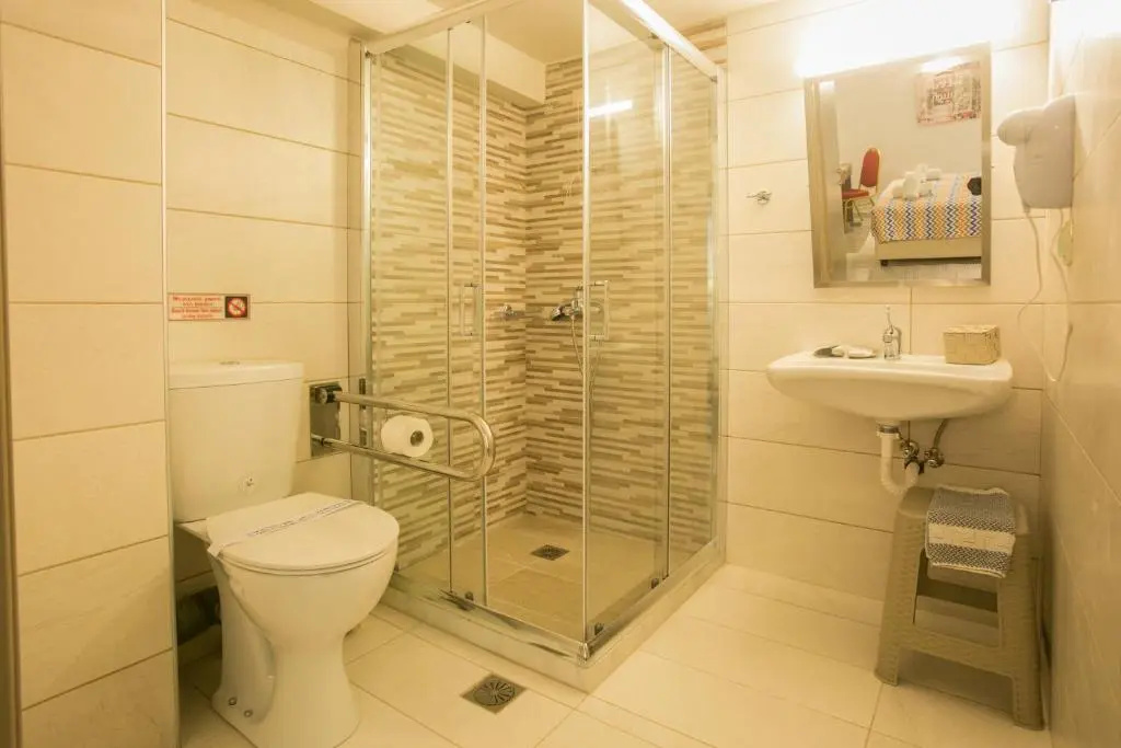 Photo - City Life Port Hotel