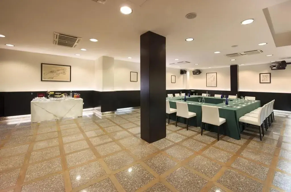 Foto - Sardegna Hotel - Suites & Restaurant