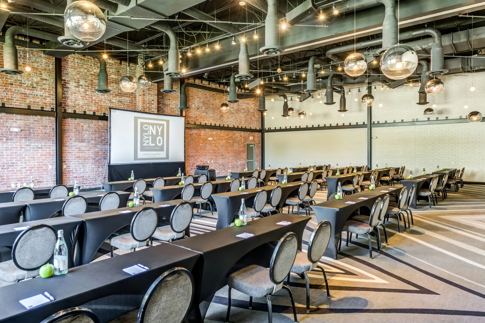 Photo - NYLO Las Colinas Hotel, Tapestry Collection by Hilton