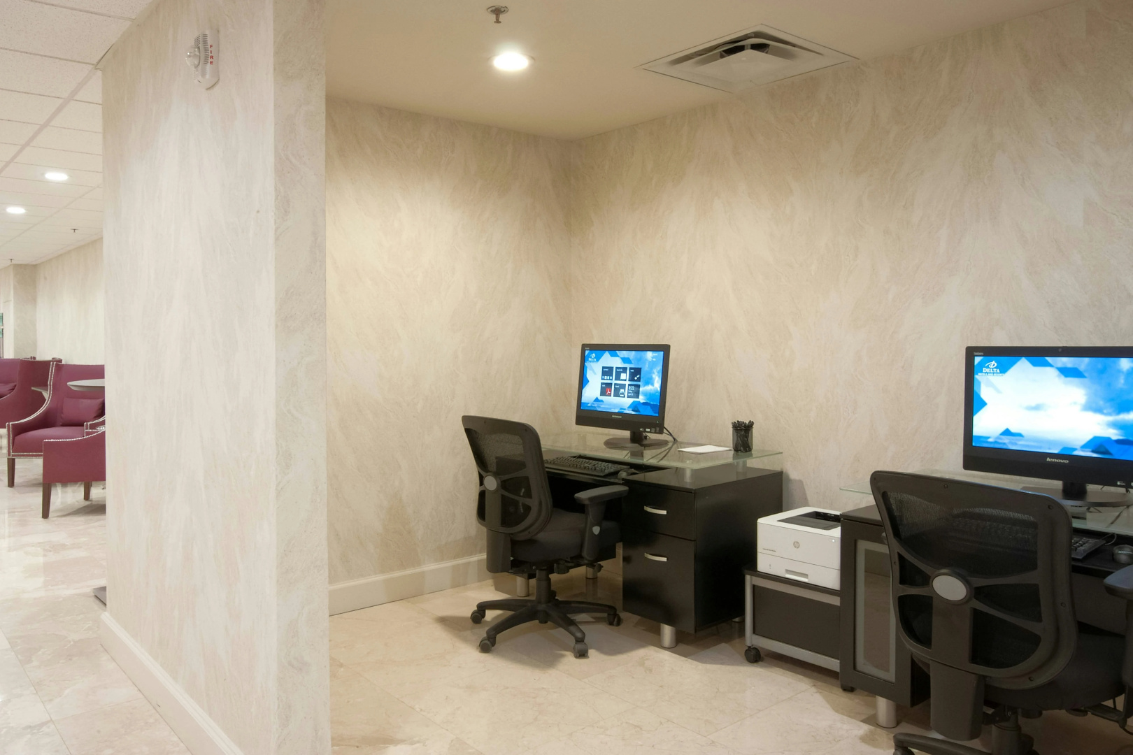 Photo - Delta Hotels by Marriott Orlando Lake Buena Vista
