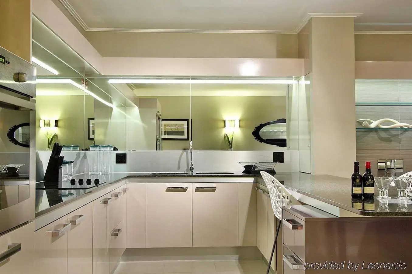 Photo - The Hyde All-Suite Hotel