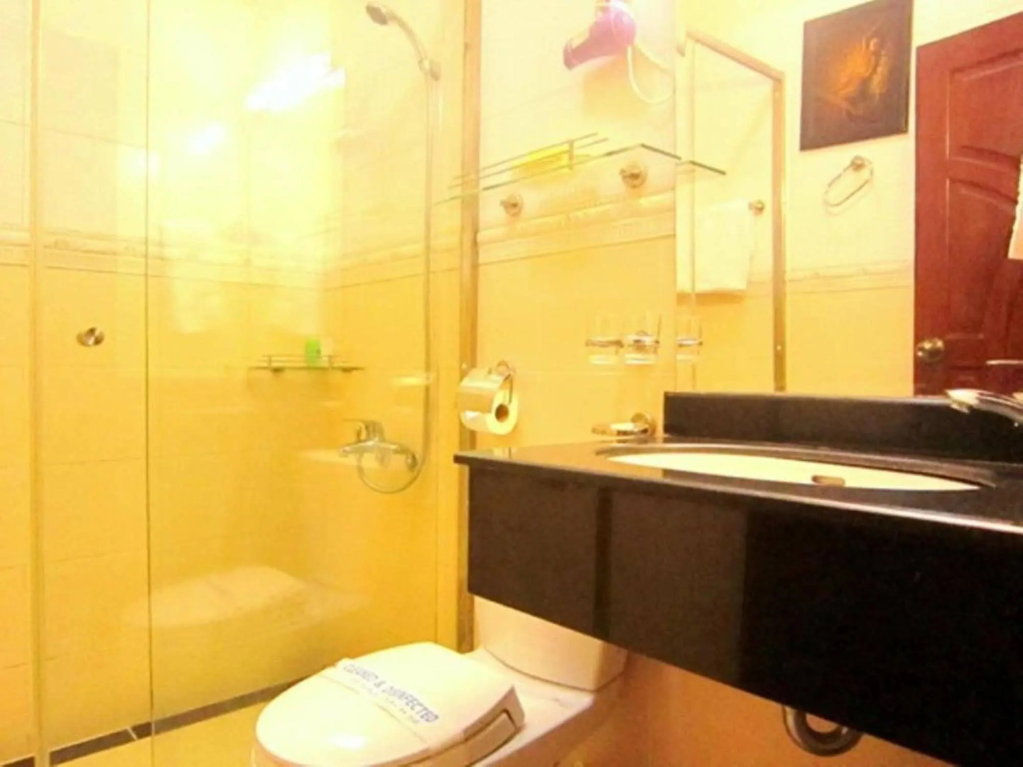 Photo - Hoa De Nhat Hotel- Sân Bay Tân Sơn Nhất