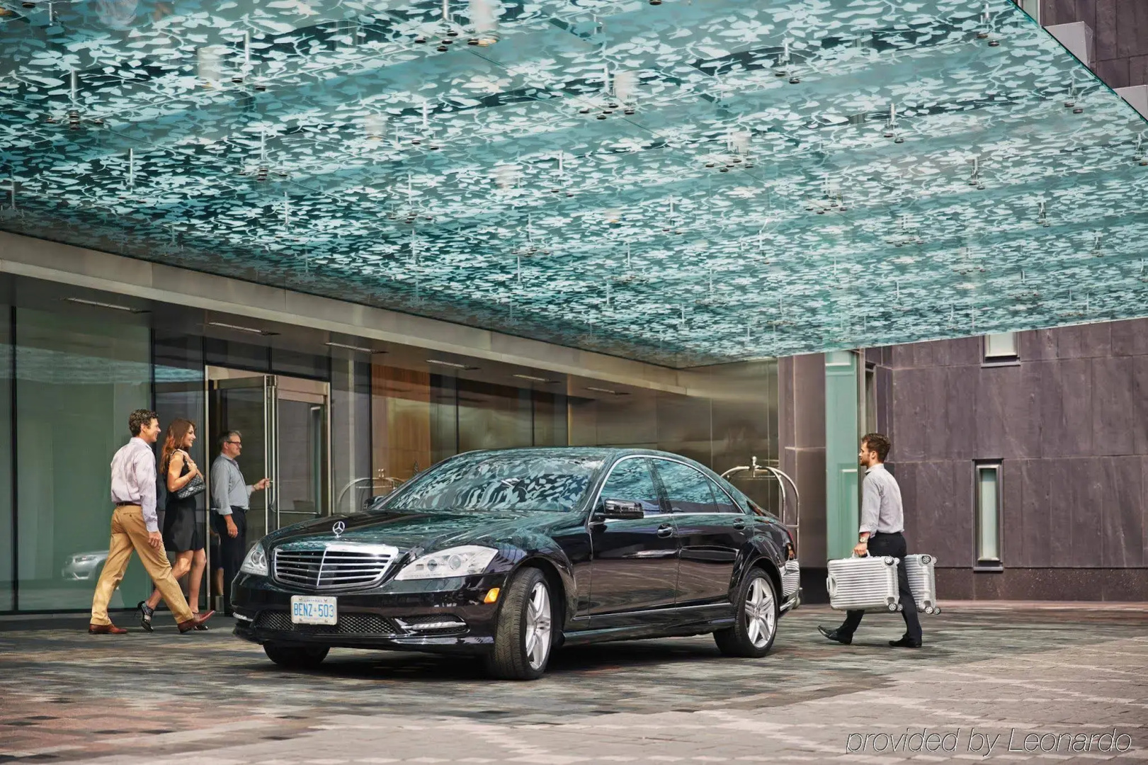 Photo - Four Seasons Hotel Toronto