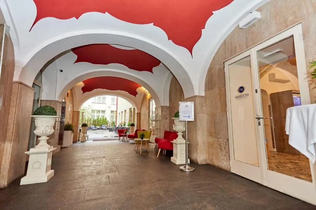 Foto - Hotel Garden Court